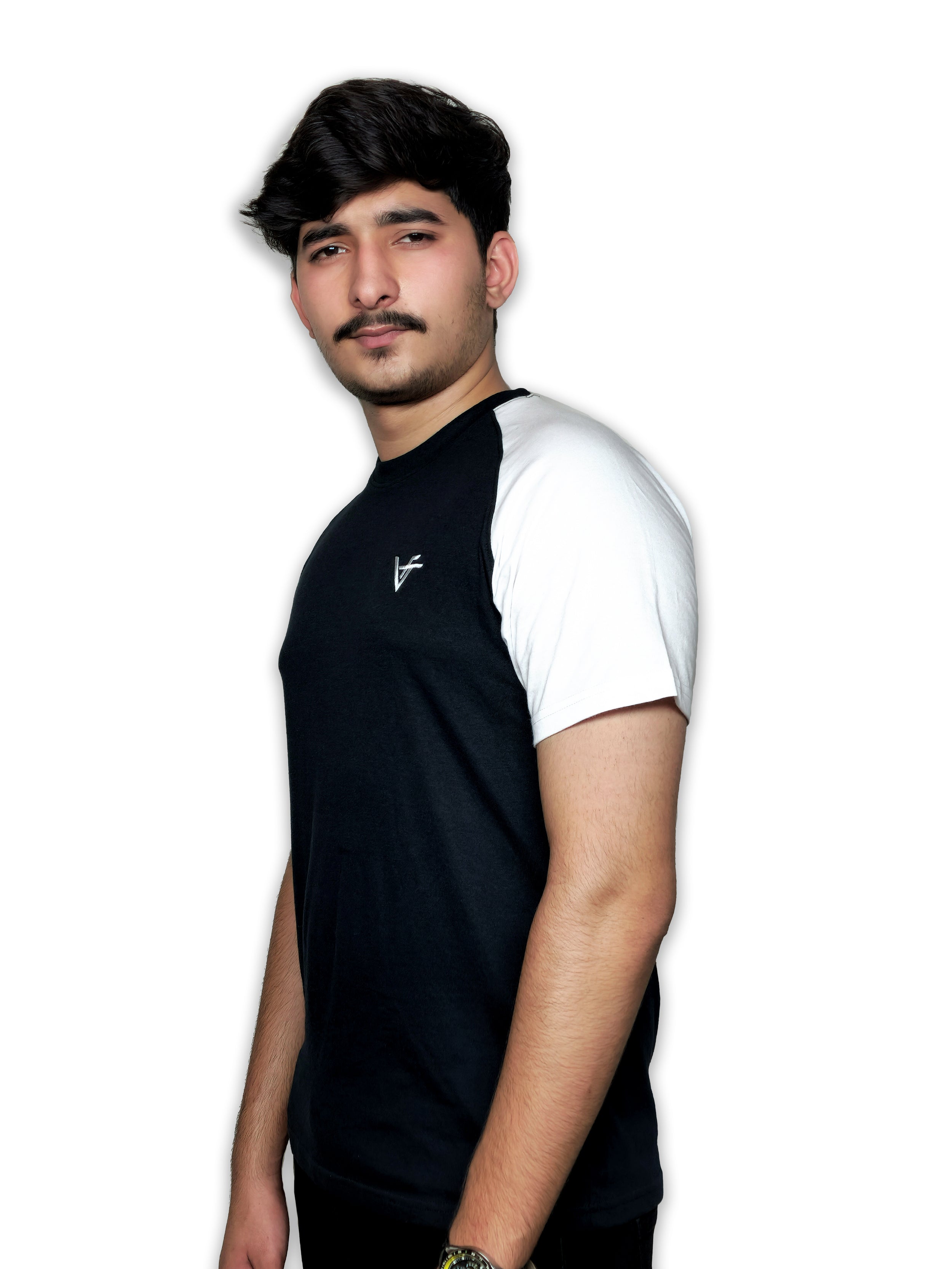 Rich I　FADE RAGLAN SLEEVESWEAT ウォッシュブラック Rich I FADE RAGLAN SLEEVESWEAT ウォッシュブラック