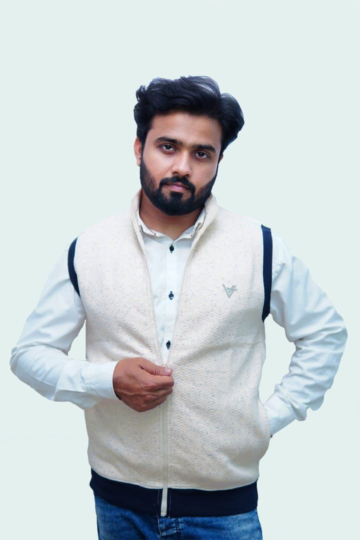 NavyDust Cream Quilted Sleeveless Jacket